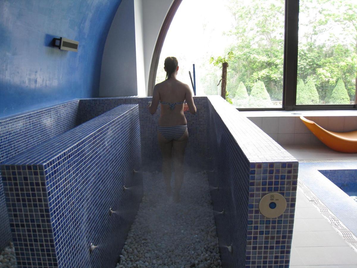Balneario De Ledesma Hotel Vega de Tirados Kültér fotó