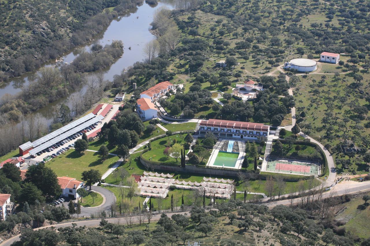 Balneario De Ledesma Hotel Vega de Tirados Kültér fotó